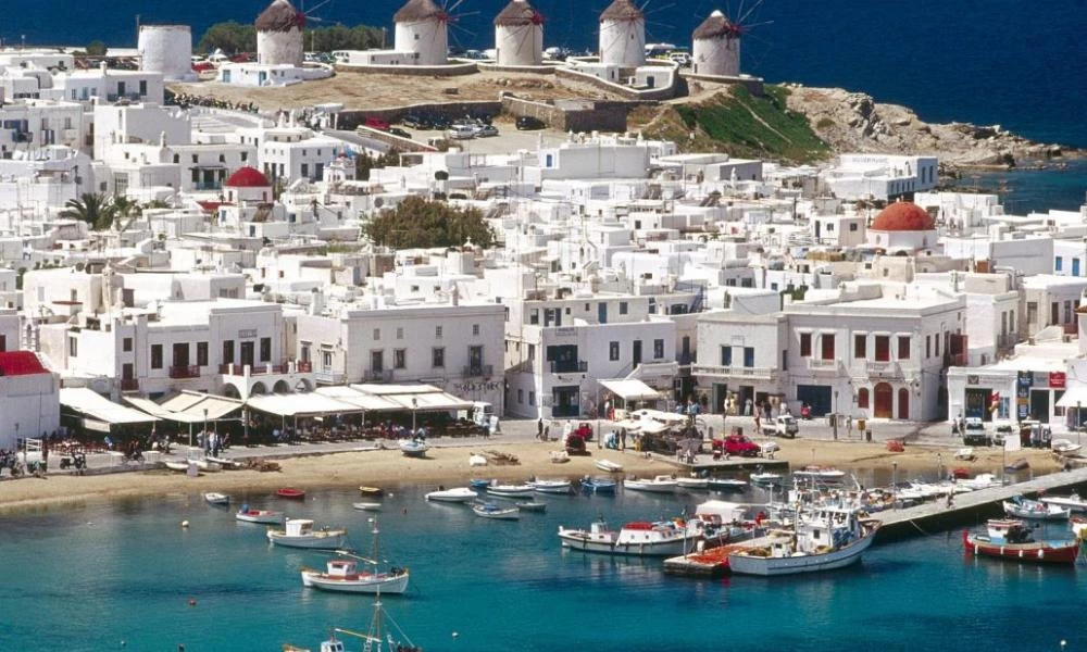 Ξεκίνησαν τα πρώτα μηνύματα από το 112 σε Πάρο-Αντίπαρο